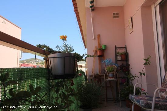 PISO LUMINOSO CON BALCÖN TERRAZA Y SOL: - TARRAGONA