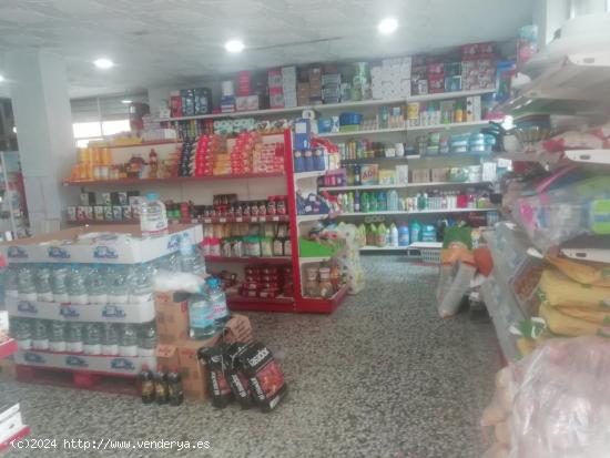 LOCAL COMERCIAL MUY AMPLIO EN ADRA - ALMERIA