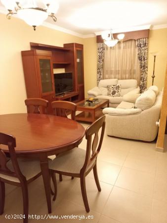 MAGNIFICA TRIPLEX NUEVA EN ADRA - ALMERIA