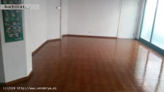 ¡¡LOCAL COMERCIAL EN VILANOVA I LA GELTRÚ!! - BARCELONA