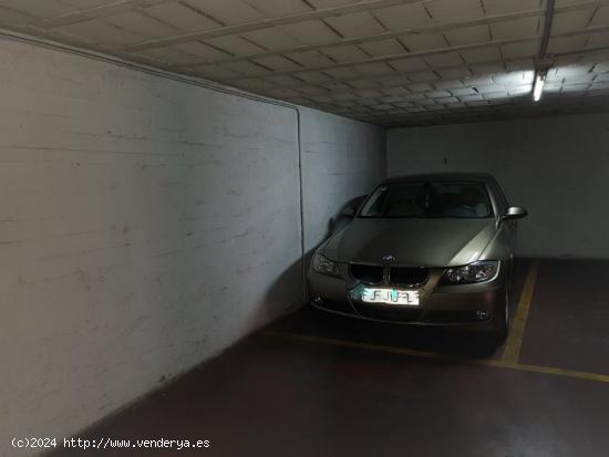 COCHERA MUY BIEN SITUADA EN PLENO CENTRO DE CÓRDOBA CAPITAL - CORDOBA