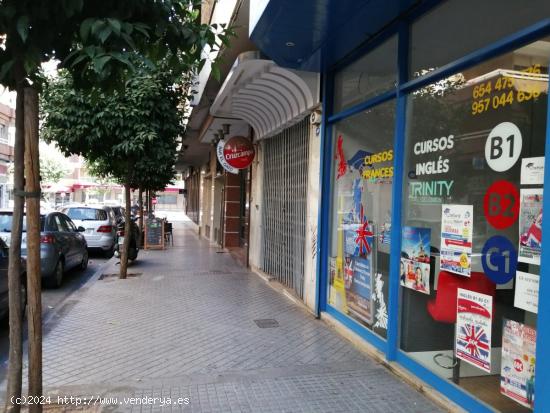 MAGNIFICO LOCAL EN AVENIDA PRINCIPAL EN CIUDAD JARDIN, CORDOBA - CORDOBA