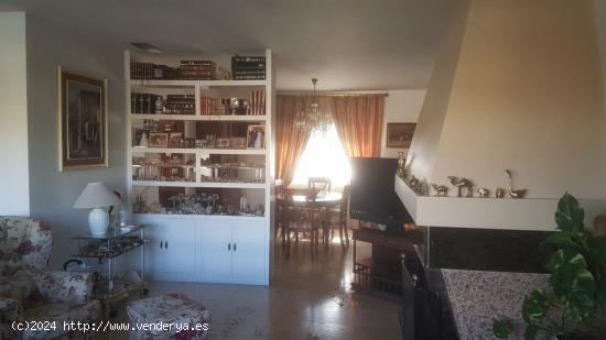 CHALET VENTA POLIGONO LA TORRECILLA DE CÓRDOBA - CORDOBA