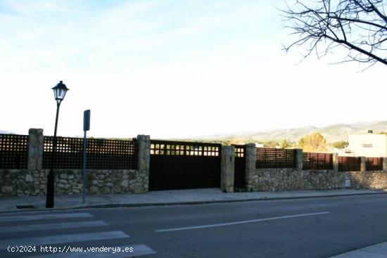  PARCELA PARA CONSTRUIR EN ZONA RESIDENCIAL - VALENCIA 