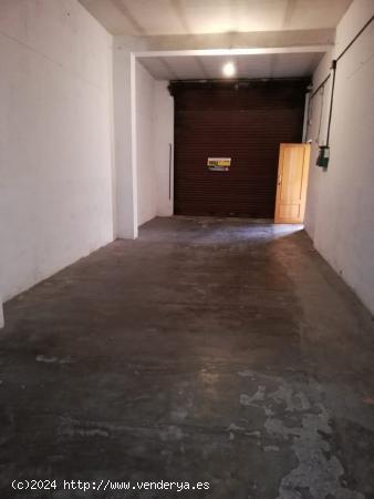 LOCAL COMERCIAL ECONOMICO EN ZONA DE PASO. - VALENCIA