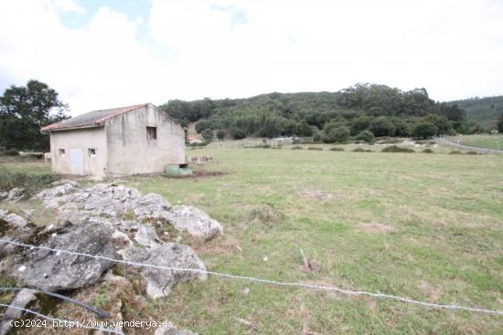 parcela rustica con una construcción de 114m2 - CANTABRIA