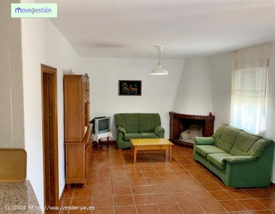 VENTA DE CASA CON TERRENO - CADIZ