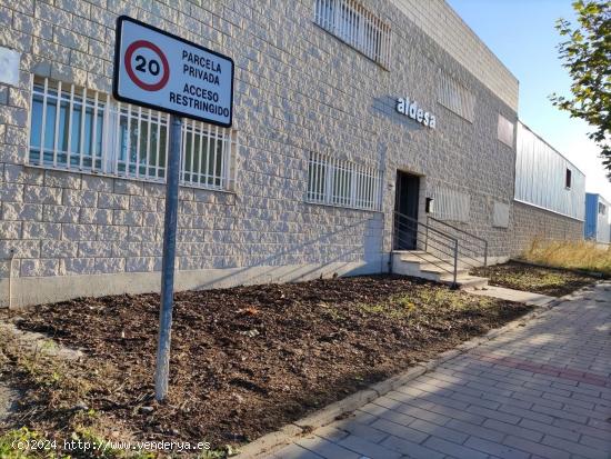 NAVES EN VENTA EN POLÍGONO LA MORA - VALLADOLID