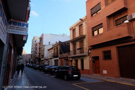 Solar en Mislata en la Calle Marcelino Oreja - VALENCIA