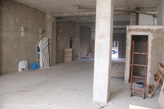 Local comercial en C/ Jaume I - Ontinyent - VALENCIA