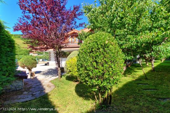 CHALET CON PISCINA EN VALLE DE MENA - BURGOS