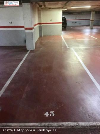  Plazas de parking en venta - BARCELONA 