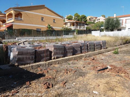  Solar de 403 m2 para construir 1 casa unifamiliar - TARRAGONA 