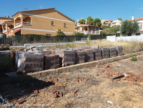 Solar de 403 m2 para construir 1 casa unifamiliar - TARRAGONA