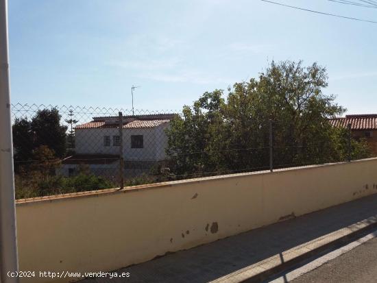 Solar de 806 m2 para construir 2 casas unifamiliares - TARRAGONA