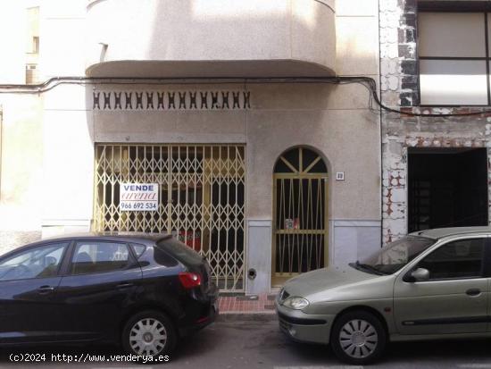 LOCAL COMERCIAL EN CENTRO - ALICANTE