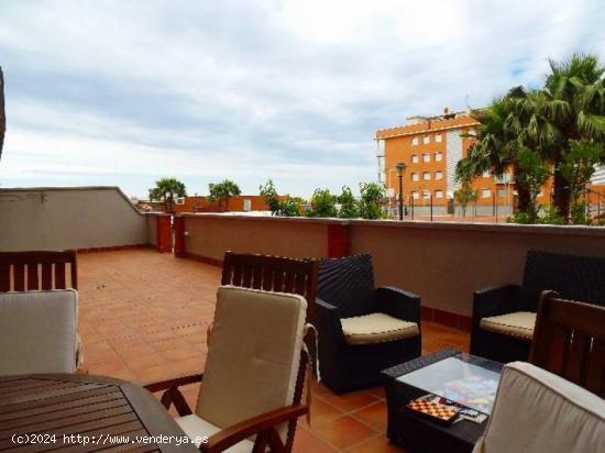 PLANTA BAJA CON GRAN TERRAZA - BARCELONA