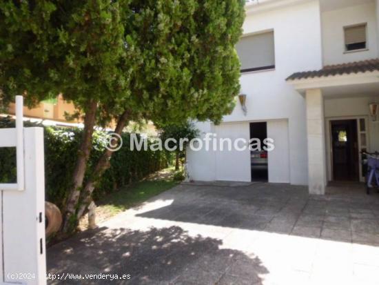 Chalet-pareado en Segur de Calafell. - TARRAGONA