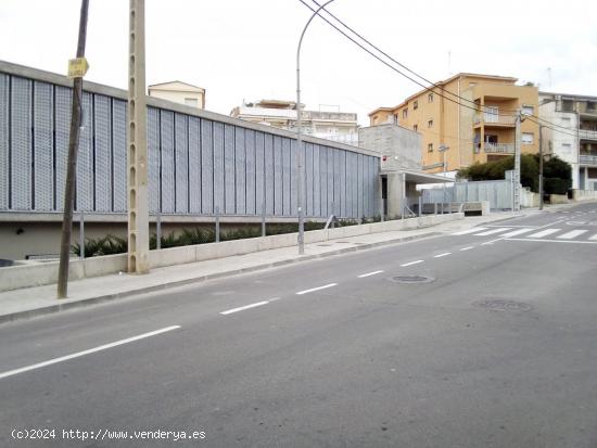 PARCELA  EDIFICABLE EN EL CENTRO DE SEGUR DE CALAFELL - TARRAGONA - TARRAGONA