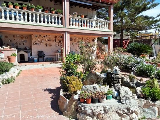 CASA CON PISCINA Y VISTAS AL MAR EN BARONIA DEL MAR - BELLVEI - TARRAGONA