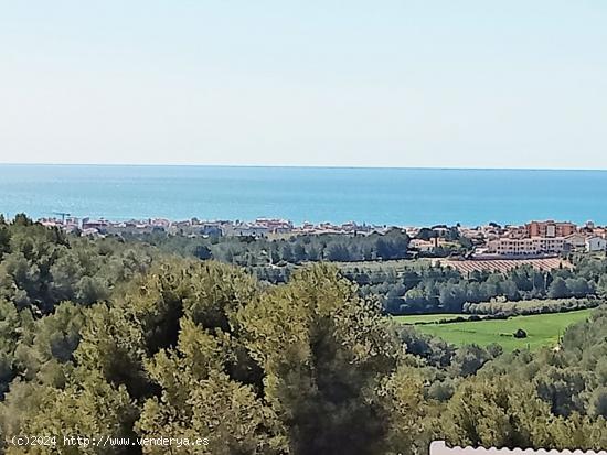 CASA CON PISCINA Y VISTAS AL MAR EN BARONIA DEL MAR - BELLVEI - TARRAGONA