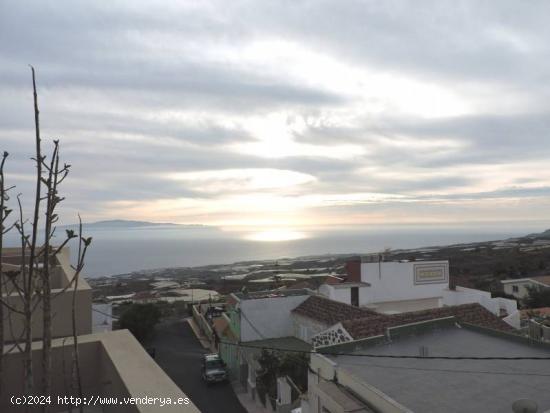 Duplex, de 3 habitaciones con vistas al mar y a la montaña - SANTA CRUZ DE TENERIFE