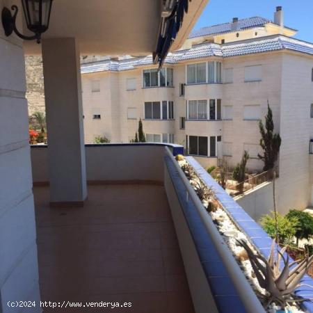 Duplex-Ático nuevo  70m2 a 300 metros  del mar, con vistas en Los Cristianos - SANTA CRUZ DE TENERI