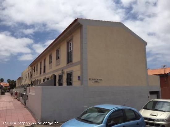 Adosado de 4 habitaciones con garaje cerrado en Los Cardones- San Isidro - SANTA CRUZ DE TENERIFE