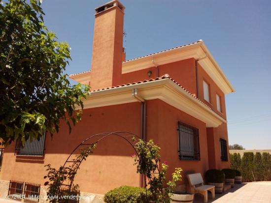 SE VENDE CHALET INDIVIDUAL EN MOTILLEJA - ALBACETE