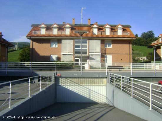 Plazas de garaje con trastero en Venta en Castañeda. - CANTABRIA