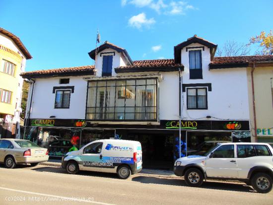 EDIFICIO EN PLENO CENTRO DE SARON. - CANTABRIA