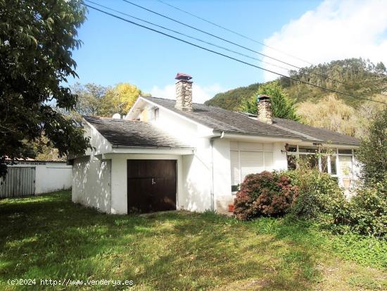 Casa en planta baja con amplio terreno con negocio en Vega de Villafufre - CANTABRIA