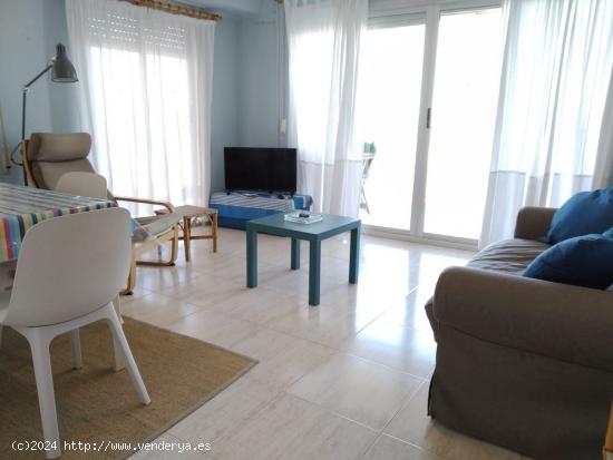 APARTAMENTO CON ESPECTACULAR TERRAZA Y  MAGNÍFICAS VISTA AL MAR - ALICANTE