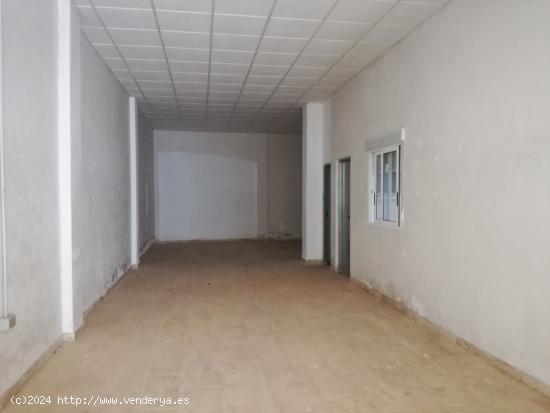  LOCAL COMERCIAL EN ZONA ANTONIO MACHADO - ALICANTE 