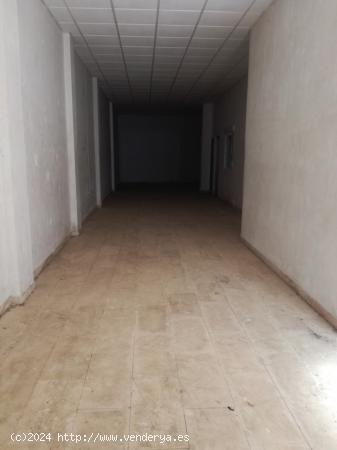 LOCAL COMERCIAL EN ZONA ANTONIO MACHADO - ALICANTE