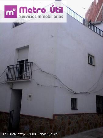  CASA REFORMADA DE PUEBLO EN LAS SIERRAS DE CAZORLA Y ALEDAÑOS - JAEN 