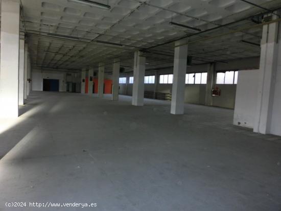 Edificio Industrial en venta - MADRID