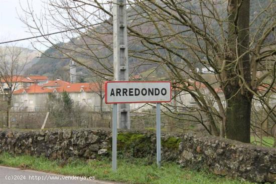 TERRENO URBANO PARA 63 VIVIENDAS - CANTABRIA