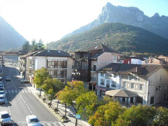 PISO CENTRICO EN RAMALES. - CANTABRIA