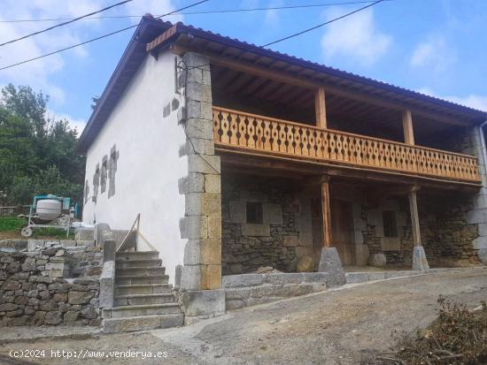 CASA CON TERRENO EN SAN PEDRO SOBA - CANTABRIA