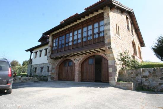  CASONA INDEPENDIENTE CON TERRENO EN COBRECES - CANTABRIA 