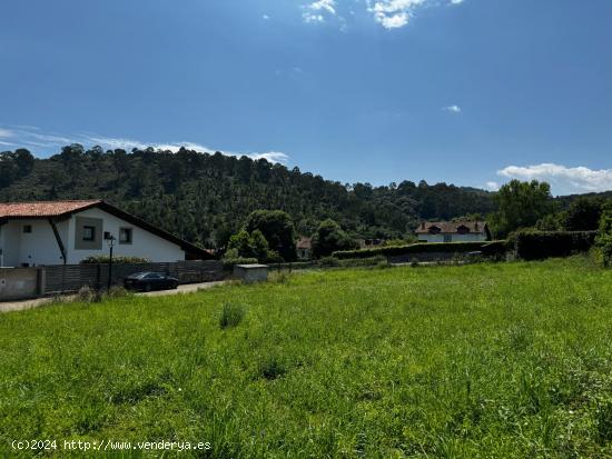  PARCELA URBANA EN RUILOBA CON TODOS LOS SERVICIOS - CANTABRIA 