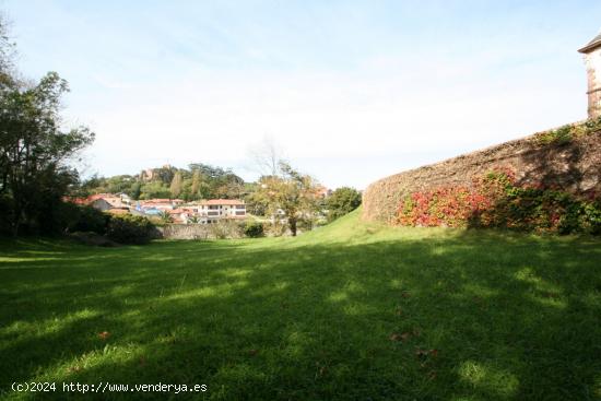 FINCA URBANA SITUADA EN EL CORAZON DE  COMILLAS - CANTABRIA