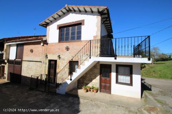  CASA Y CUADRA EN RIOTURBIO - COMILLAS - CANTABRIA 