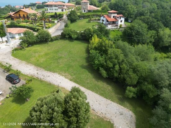 BONITO TERRENO CON BUENAS VISTAS DESPEJADAS EN TRASVIA - CANTABRIA