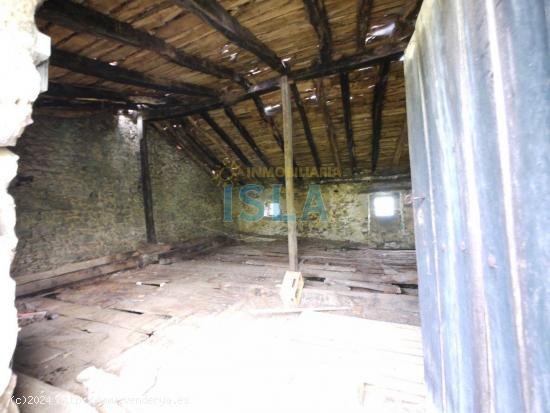 Cabaña para restaurar de 150 m2 y 22.000 m2 de Terreno - CANTABRIA