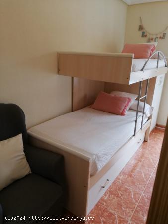 Apartamento en Urb. con Piscina - CANTABRIA