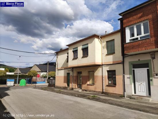 ¡¡¡OPORTUNIDAD DE INVERSION!! CASA CON TERRENO EN COLUMBRIANOS. - LEON