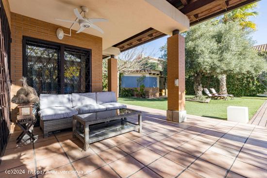 Impresionante chalet en residencial El Portón de los Jerónimos. - MURCIA