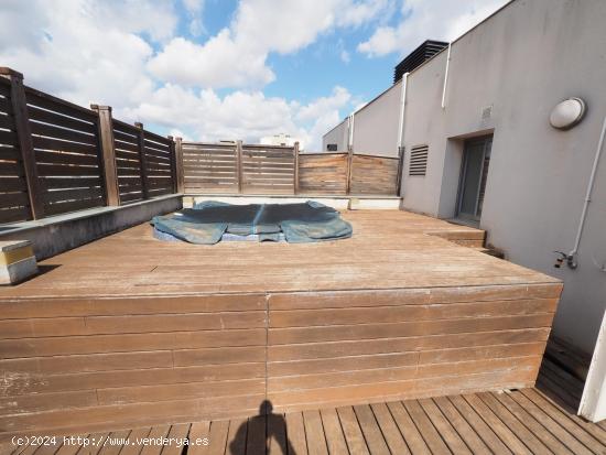 SE VENDE DÚPLEX EN BARBERA DEL VALLES - BARCELONA